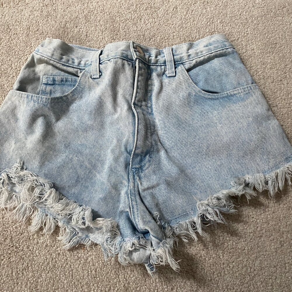 VT G Patty Short Cut off Short Waist approx 26 Hip Approx 34 Labeled Sz Lg  USA